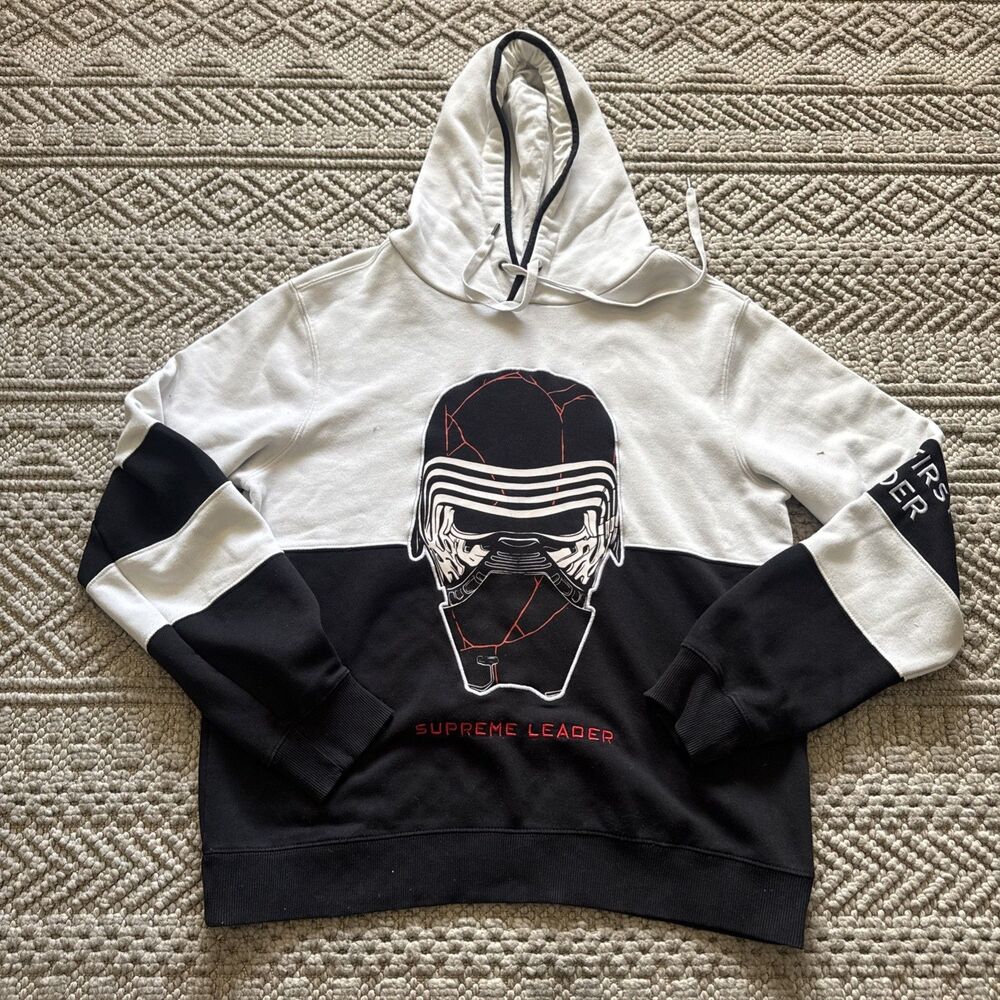 Star Wars Disney Parks Kylo Ren Supreme Leader Sweater Hoodie Large